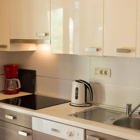 Apartament Moderne Mit Terrasse Nah Am